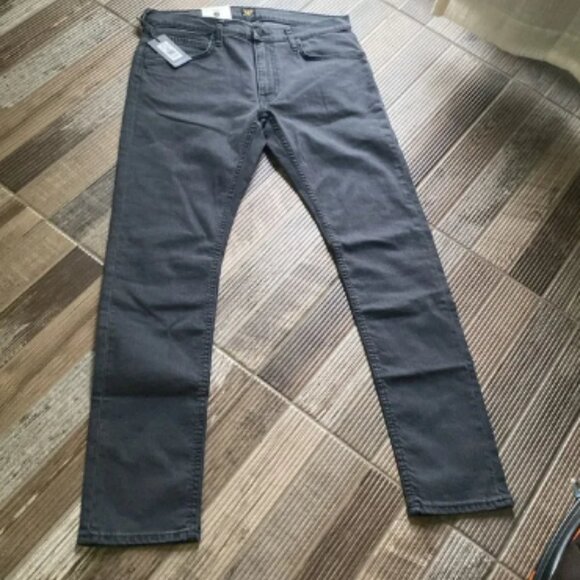 Lee Luke Slim Tapered Jeans - Picture 1 of 6